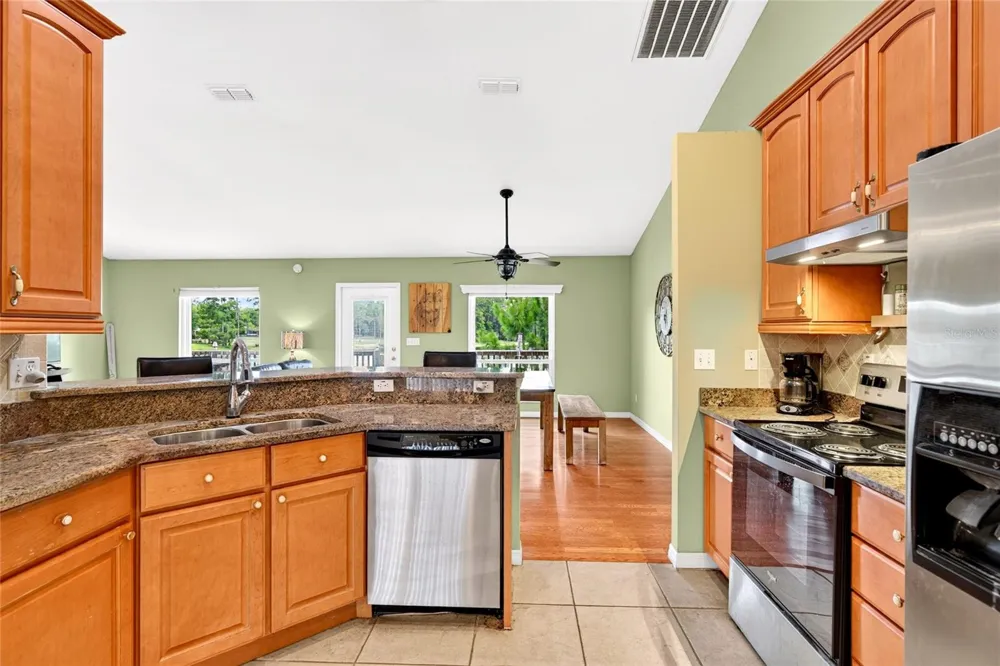 13059 NE 7TH LOOP Silver Springs, FL 34488