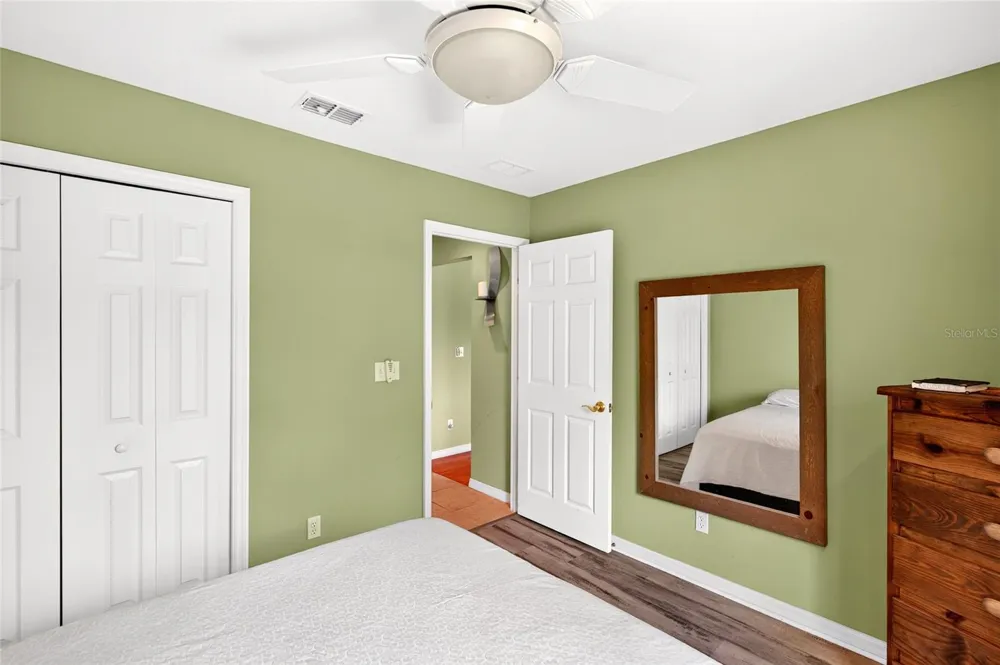 13059 NE 7TH LOOP Silver Springs, FL 34488