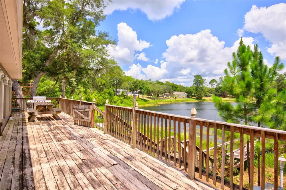 13059 NE 7TH LOOP Silver Springs, FL 34488