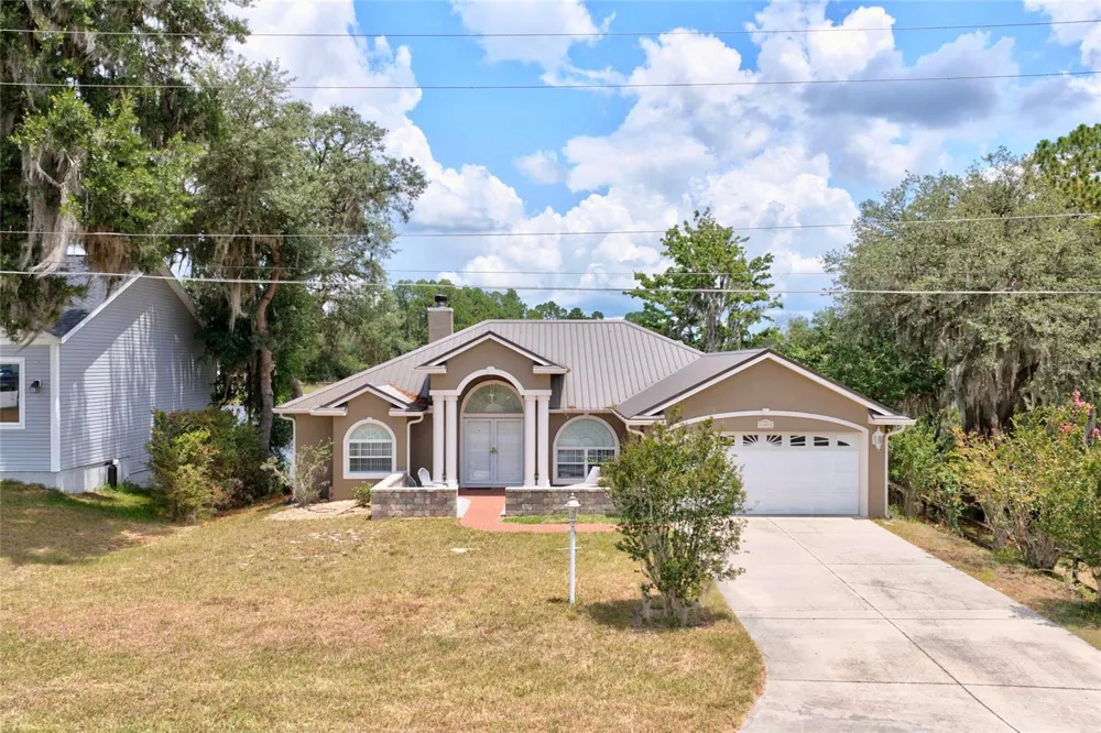 13059 NE 7TH LOOP Silver Springs, FL 34488