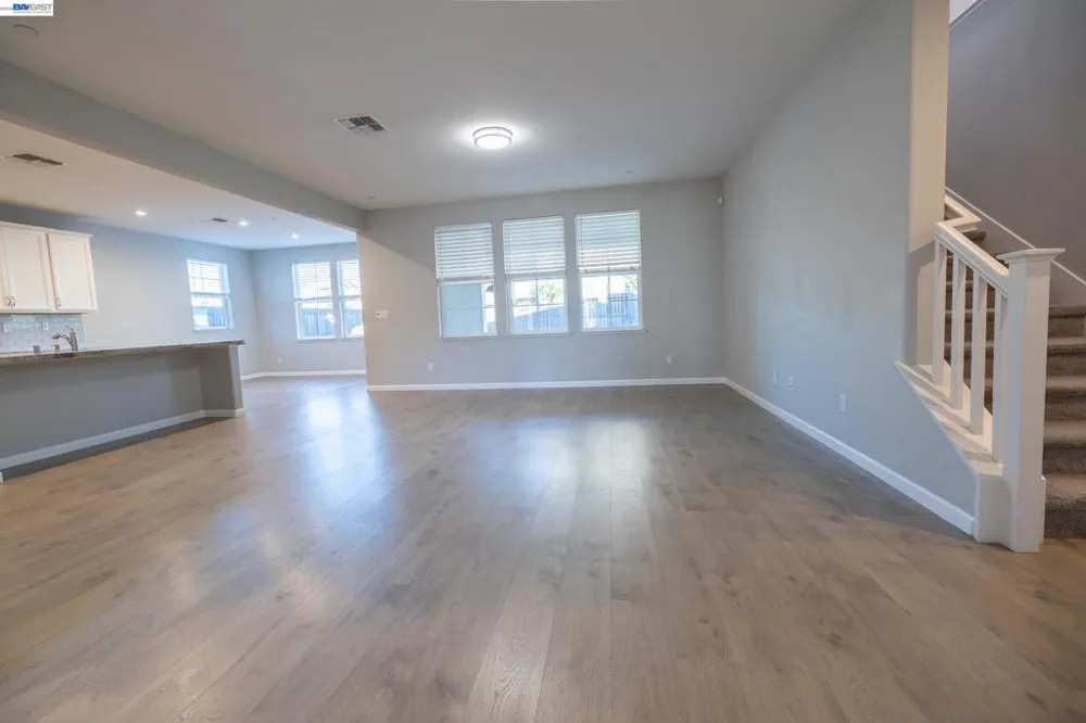 10400 Montaria Way Elk Grove, CA 95757