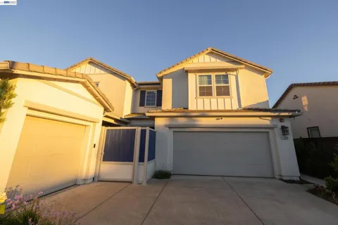 10400 Montaria Way