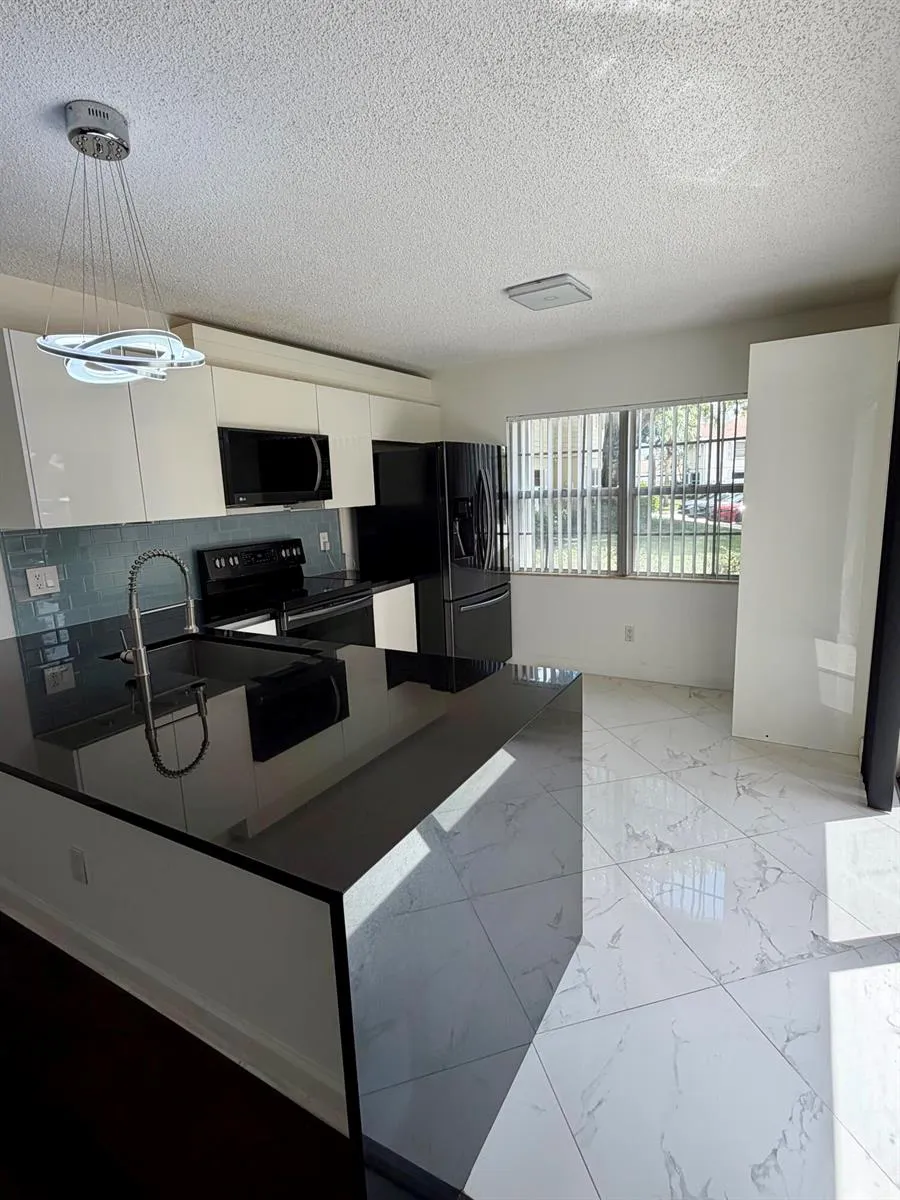 8161 Andover Court #61d Lake Clarke Shores, FL 33406