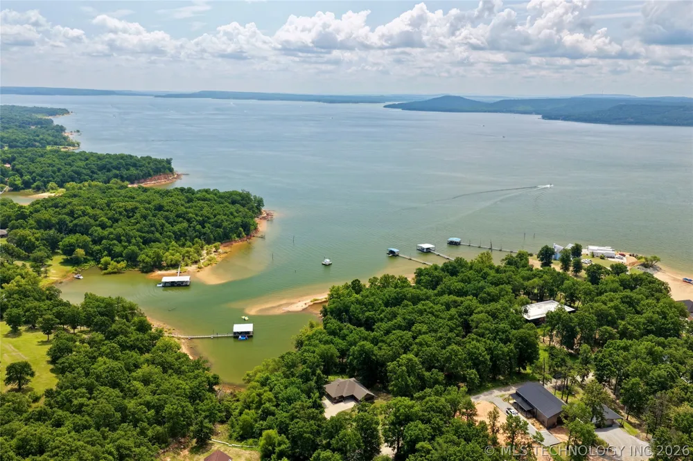 117051 S 4238 ROAD Eufaula, OK 74432