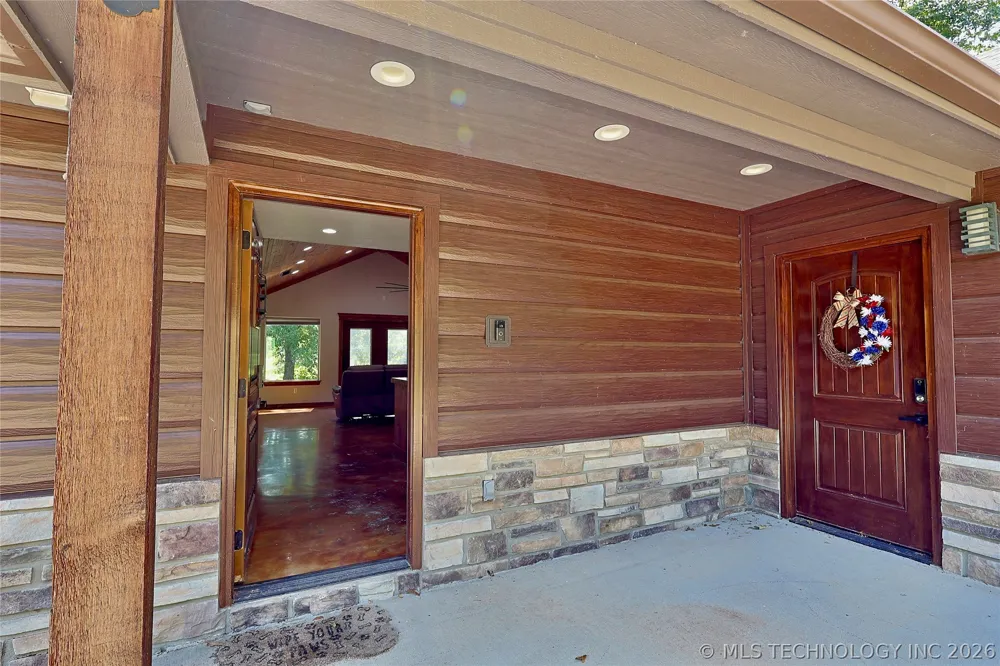 117051 S 4238 ROAD Eufaula, OK 74432