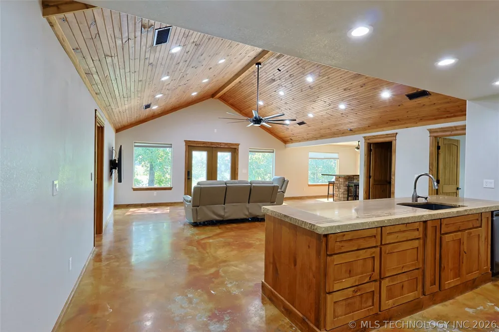 117051 S 4238 ROAD Eufaula, OK 74432