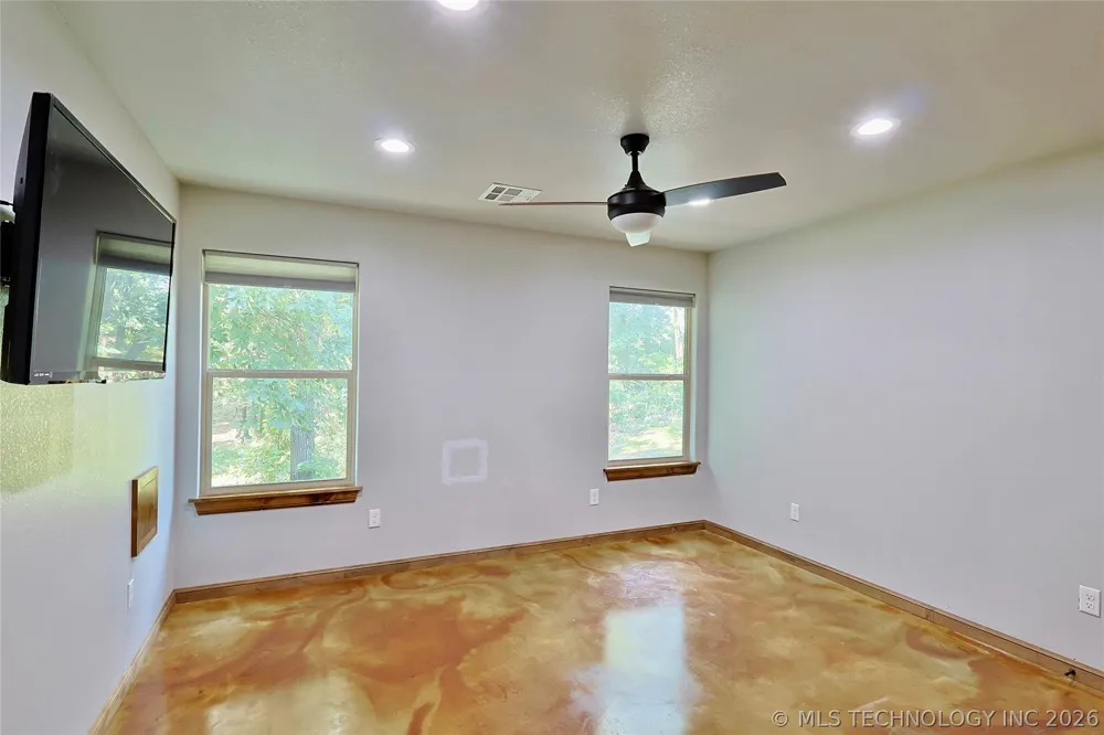 117051 S 4238 ROAD Eufaula, OK 74432