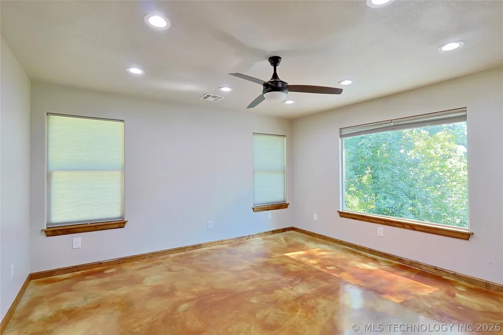 117051 S 4238 ROAD Eufaula, OK 74432