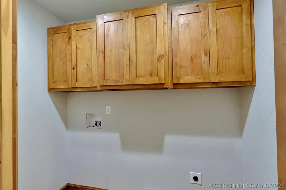 117051 S 4238 ROAD Eufaula, OK 74432