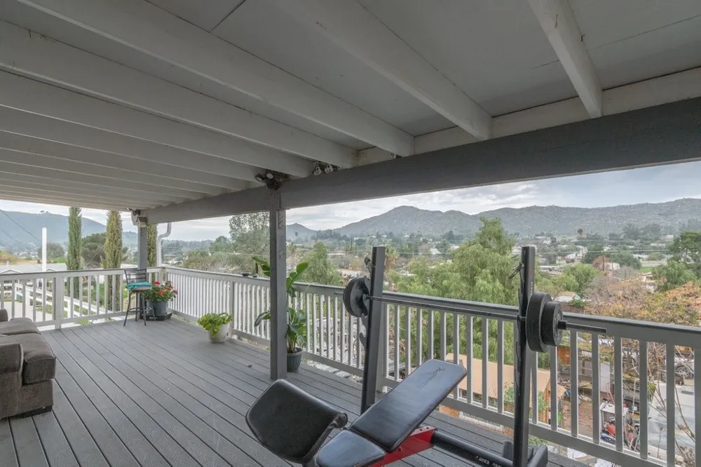 26460 Dale Hemet, CA 92545