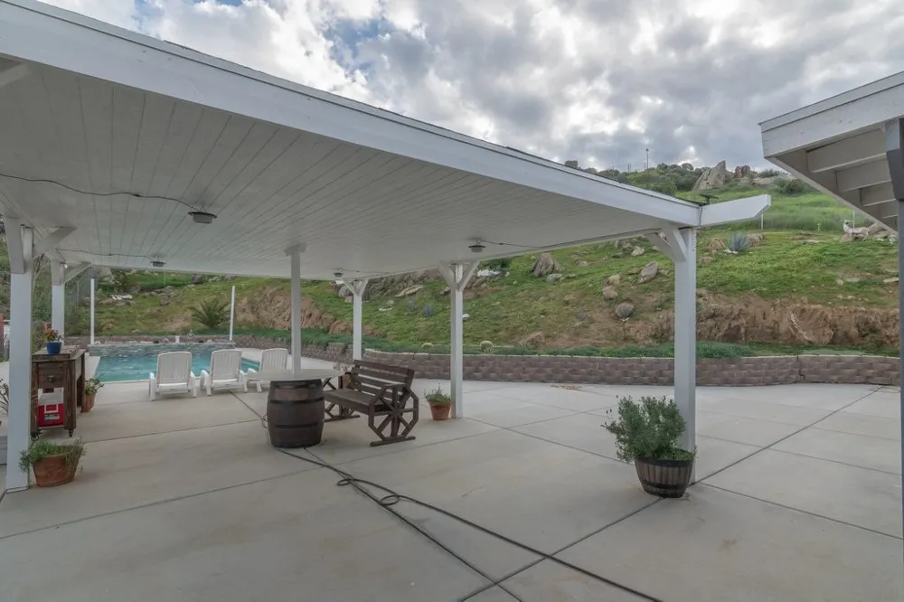 26460 Dale Hemet, CA 92545