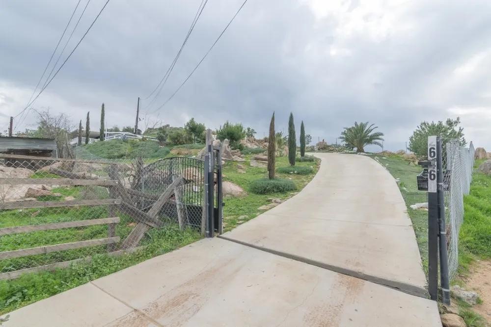 26460 Dale Hemet, CA 92545