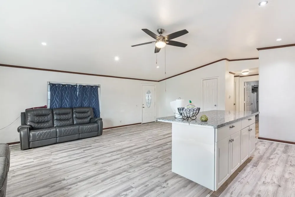 26460 Dale Hemet, CA 92545