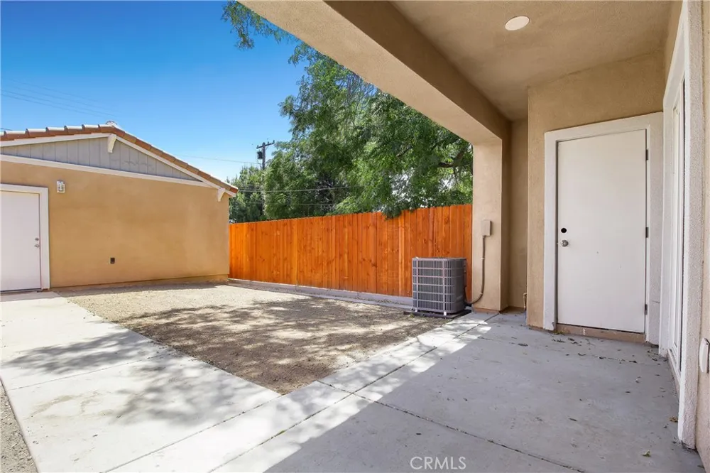 244 W Street Colton, CA 92324