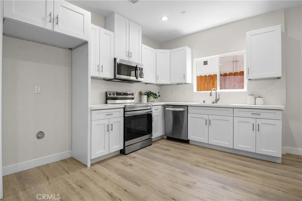 244 W Street Colton, CA 92324