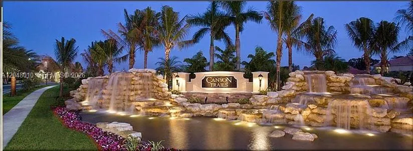8185 Fiera Ridge Dr Boynton Beach, FL 33473