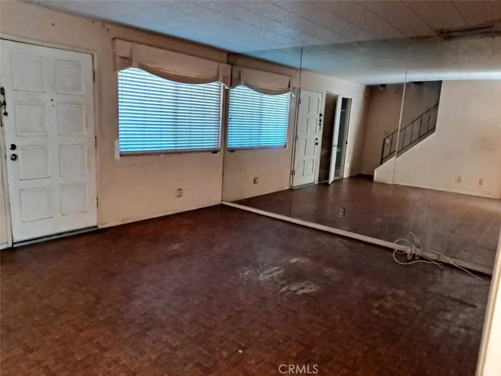 1047 E Huntington Drive #C Monrovia, CA 91016