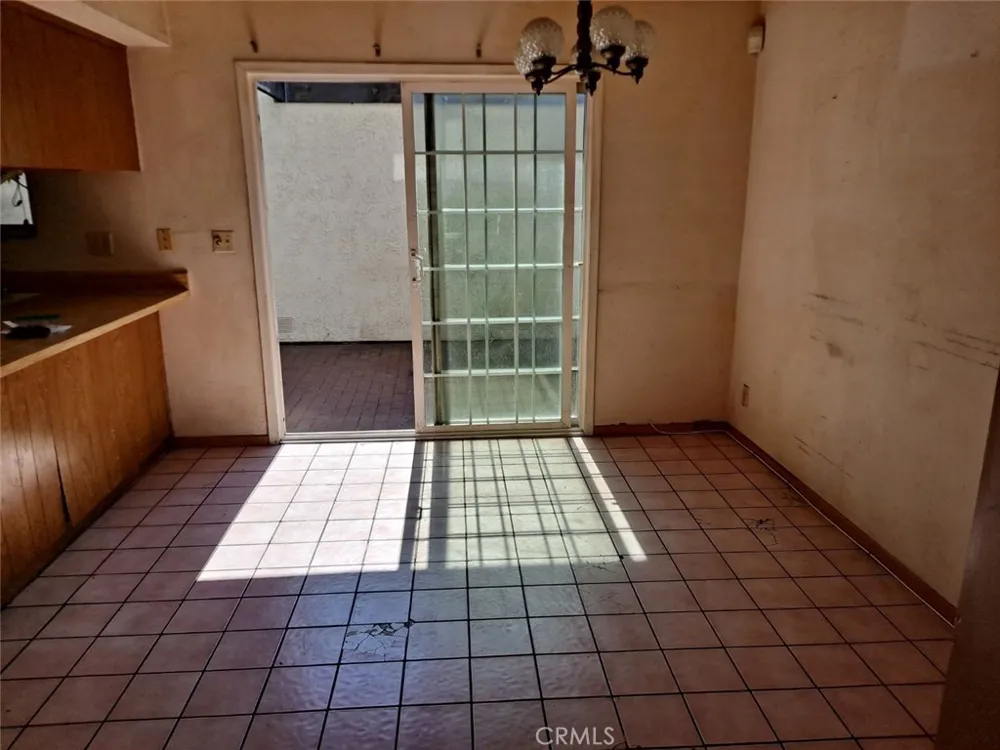 1047 E Huntington Drive #C Monrovia, CA 91016
