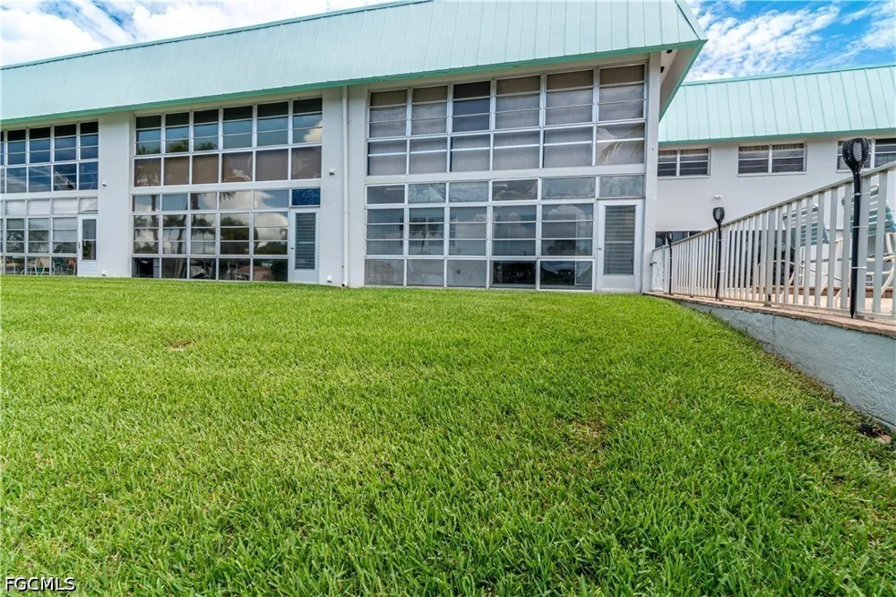 Vincennes Street #106 Cape Coral, FL 33904