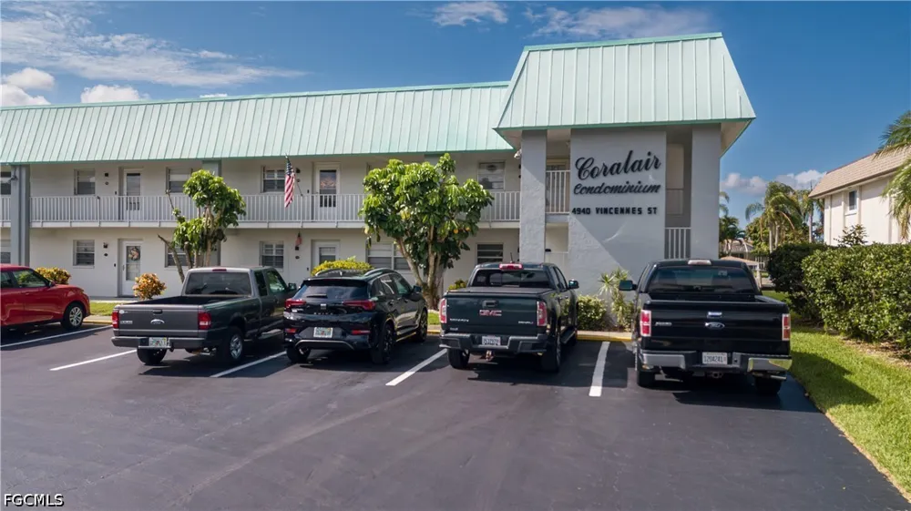 Vincennes Street #106 Cape Coral, FL 33904