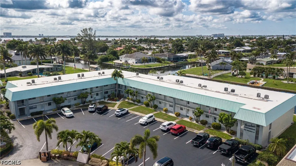 Vincennes Street #106 Cape Coral, FL 33904