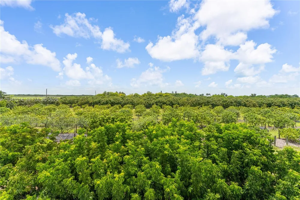 22401 SW 320th St Homestead, FL 33030