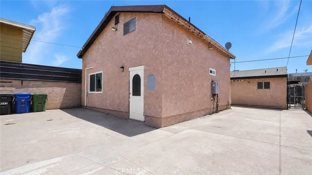 1542 W 223rd Los Angeles, CA 90501