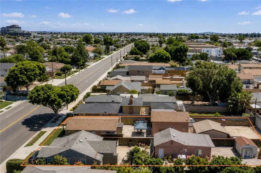 1542 W 223rd Los Angeles, CA 90501