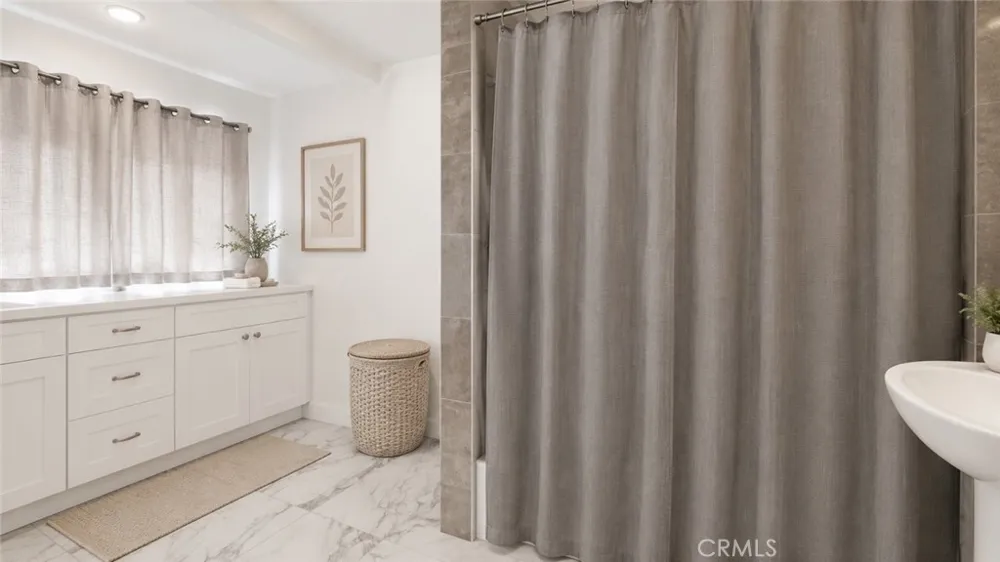 1542 W 223rd Los Angeles, CA 90501