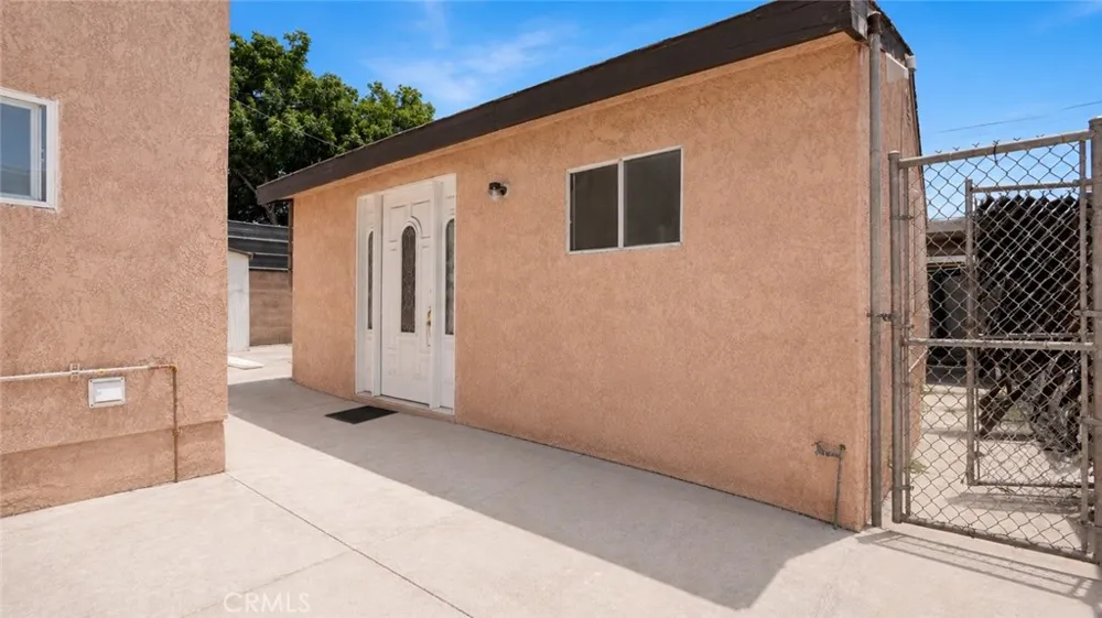 1542 W 223rd Los Angeles, CA 90501