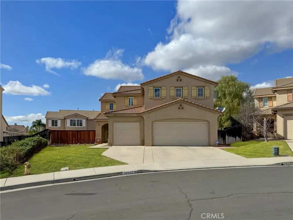 36645 Covington Murrieta, CA 92563