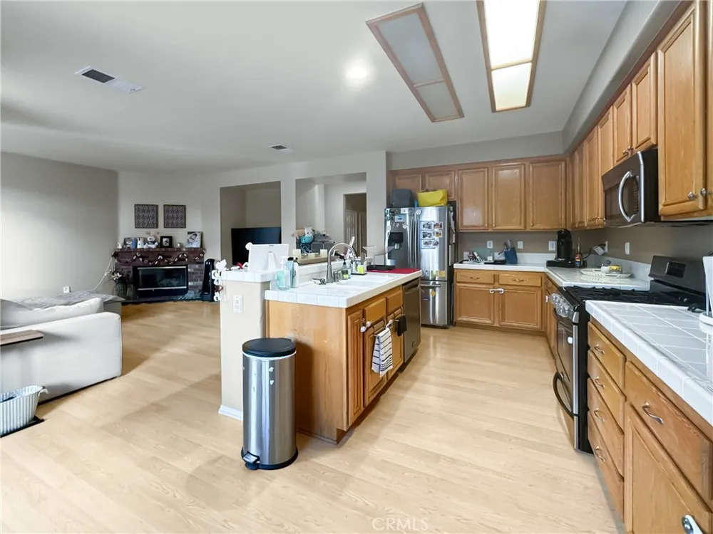 36645 Covington Murrieta, CA 92563