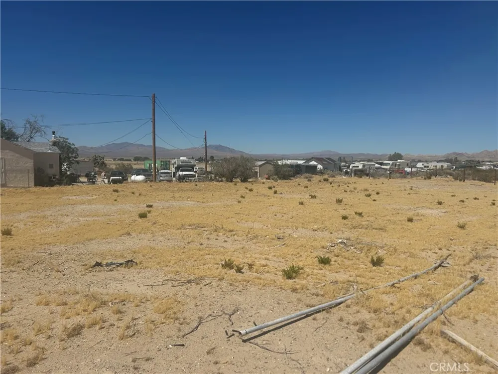 33812 Sunset Lucerne Valley, CA 92356
