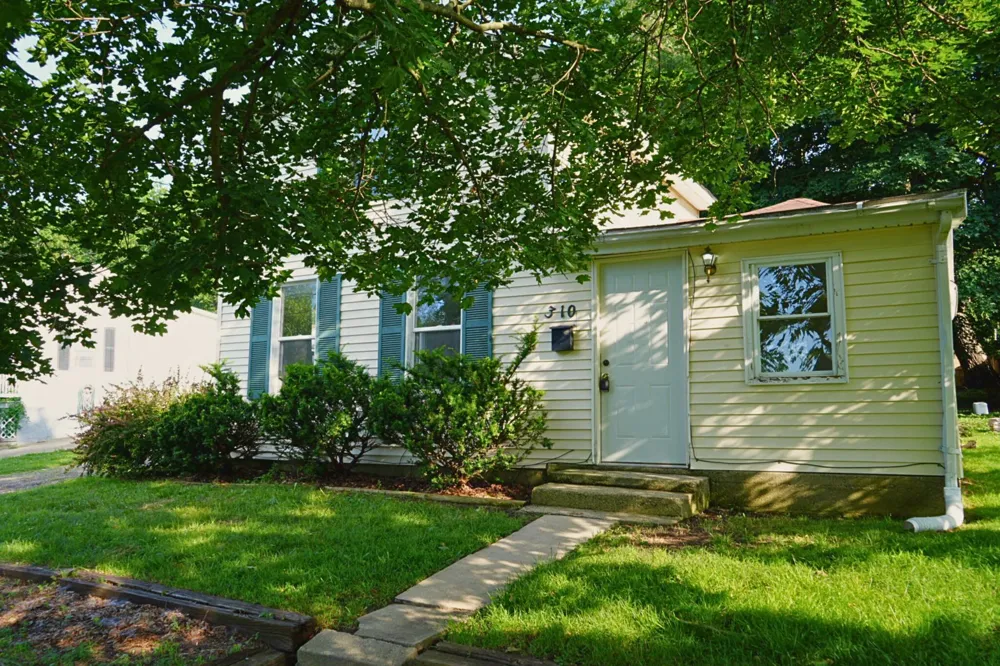 310 Locust Street Marshall City, MI 49068