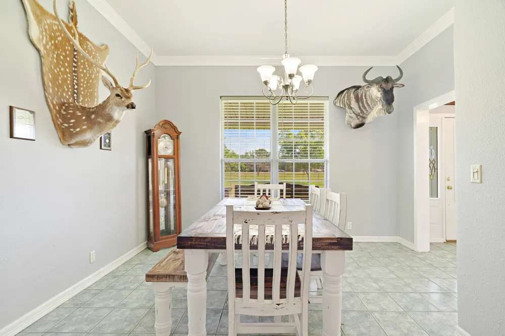 1005 Us-82 Blossom, TX 75416