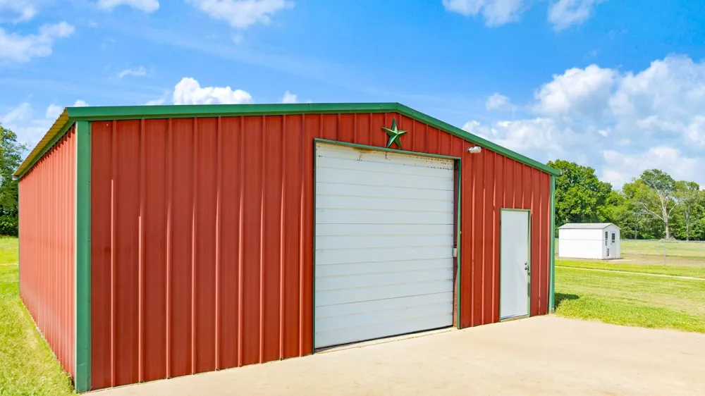 1005 Us-82 Blossom, TX 75416