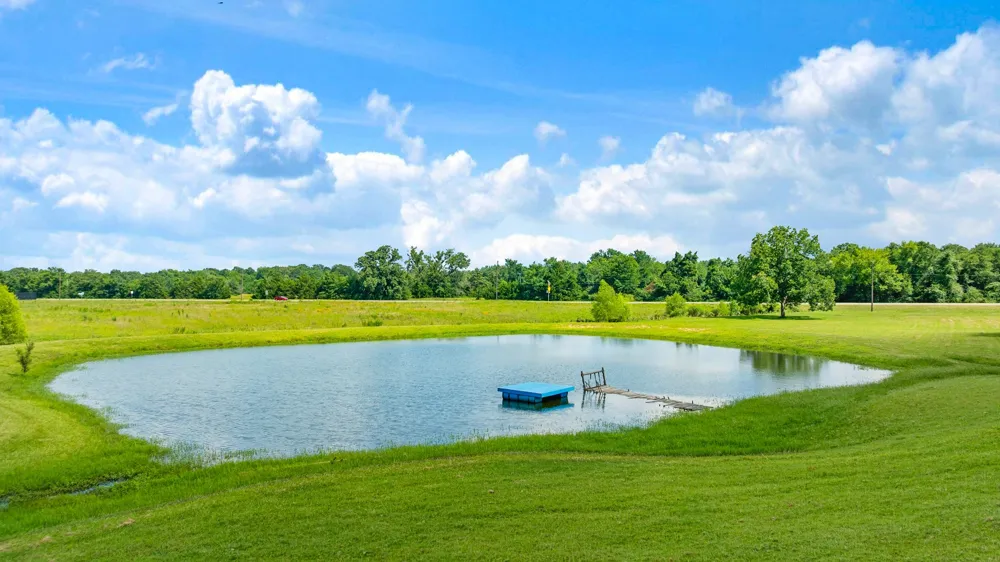 1005 Us-82 Blossom, TX 75416