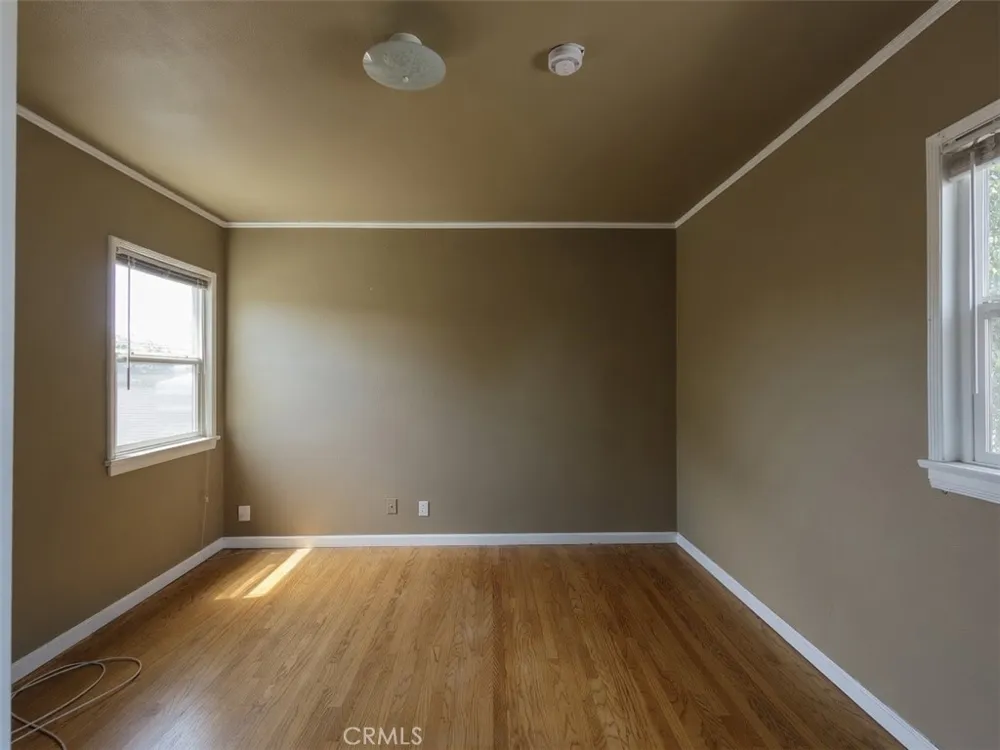 3907 Edgehill Drive Leimert Park, CA 90008