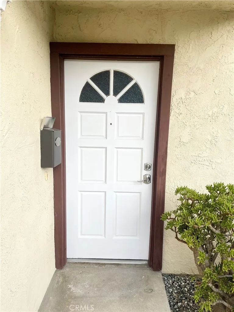 3963 Pennsylvania Avenue La Crescenta, CA 91214