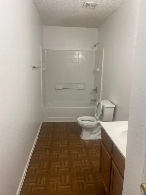 14860 Bell Manor Court Balch Springs, TX 75180