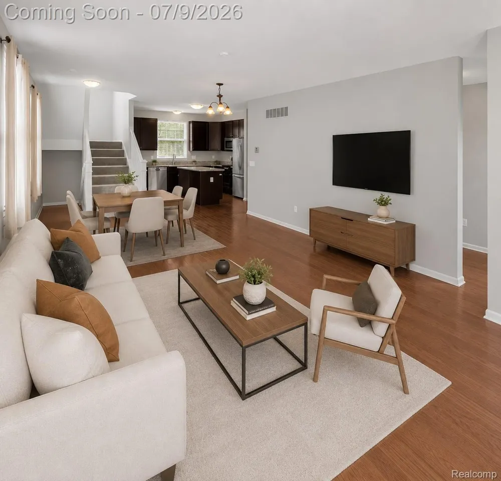 4600 Bradley Circle Troy City, MI 48085