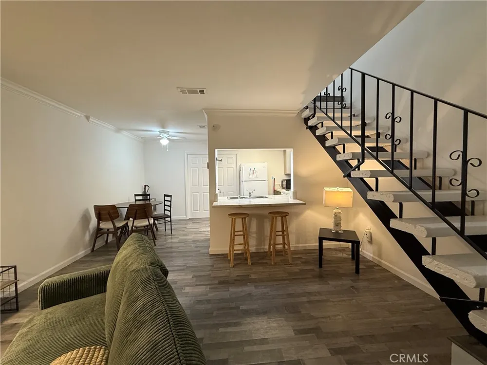 1463 Everton Place Riverside, CA 92507
