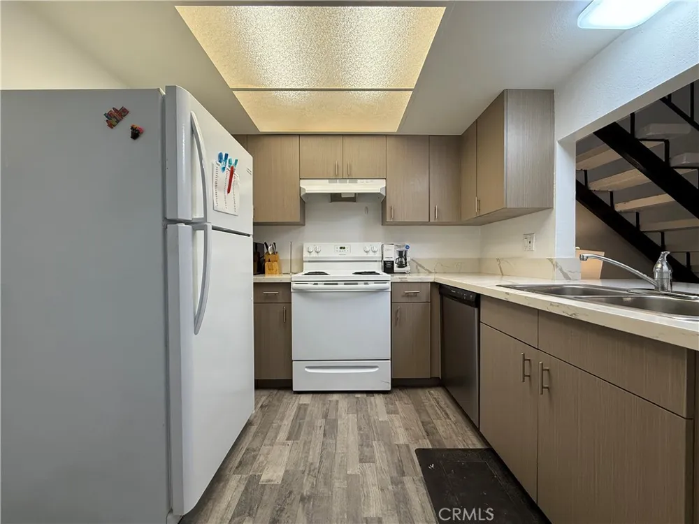 1463 Everton Place Riverside, CA 92507