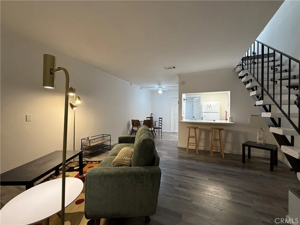1463 Everton Place Riverside, CA 92507