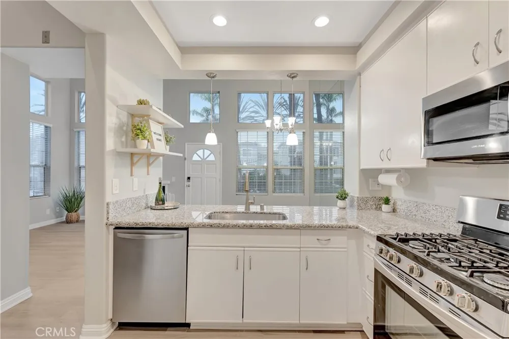 187 Montana Del Lago Rancho Santa Margarita, CA 92688