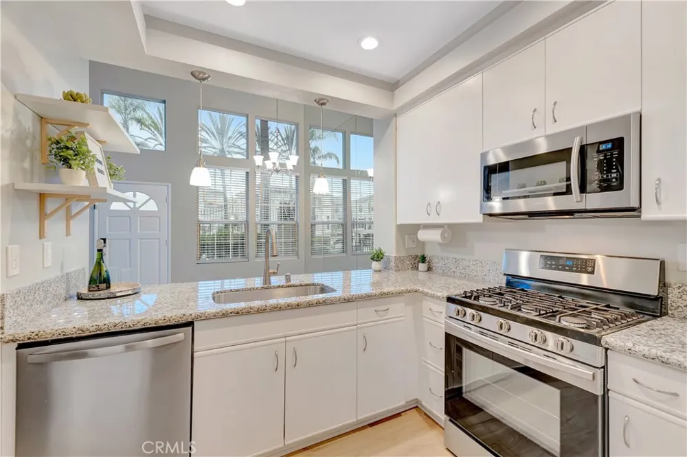 187 Montana Del Lago Rancho Santa Margarita, CA 92688