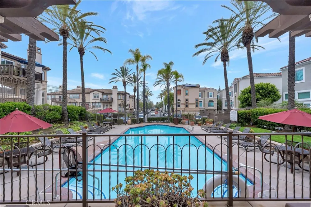 187 Montana Del Lago Rancho Santa Margarita, CA 92688