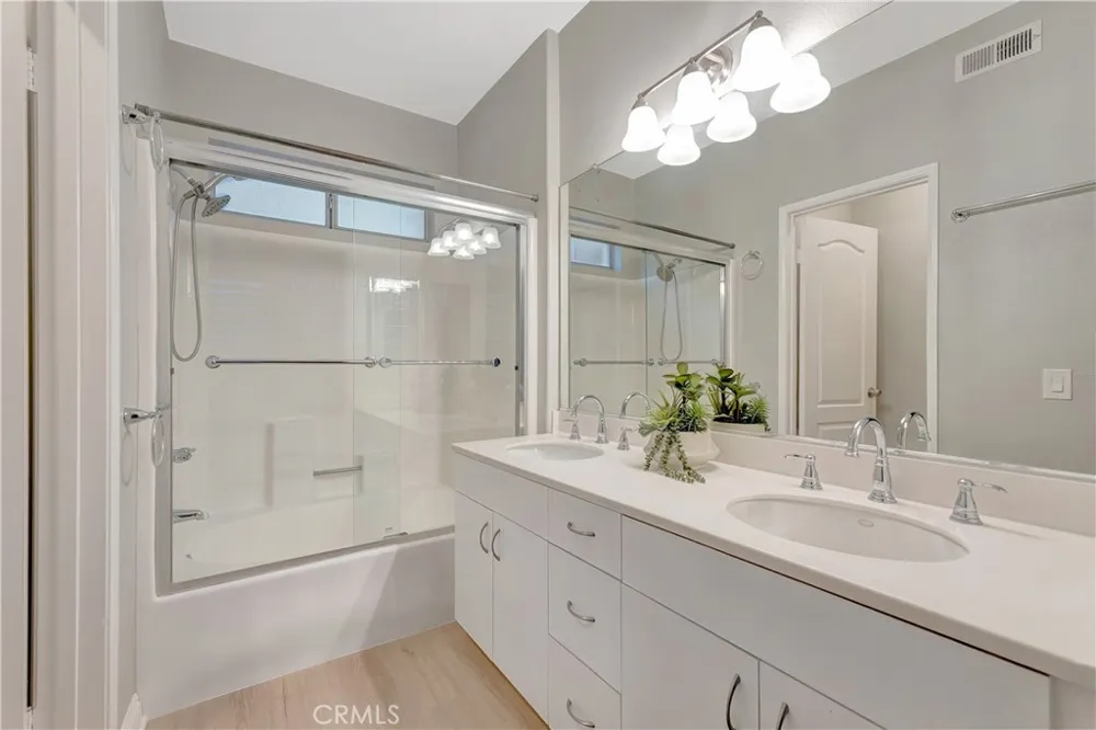 187 Montana Del Lago Rancho Santa Margarita, CA 92688
