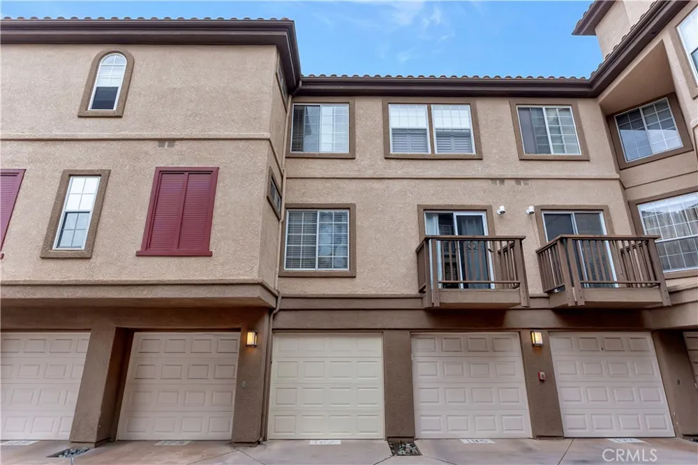 187 Montana Del Lago Rancho Santa Margarita, CA 92688