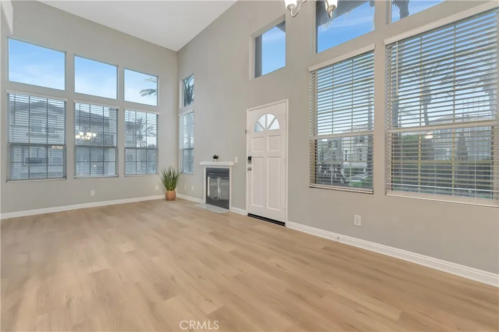 187 Montana Del Lago Rancho Santa Margarita, CA 92688